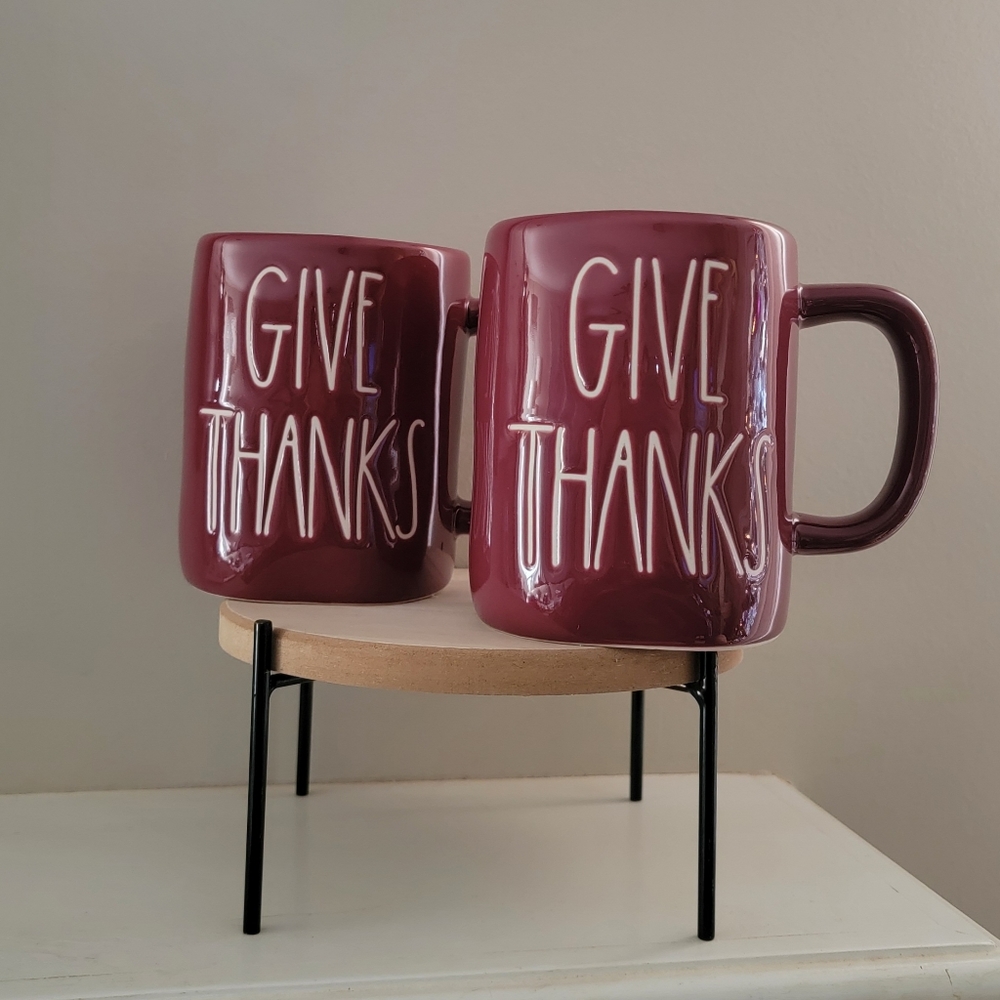 Rae Dunn Mug Set